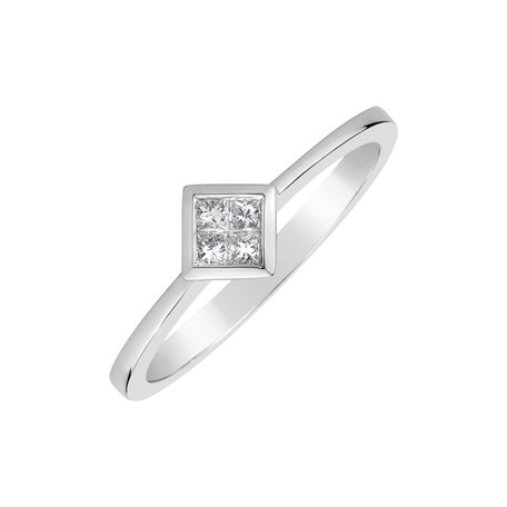 Diamond ring Claethorpes