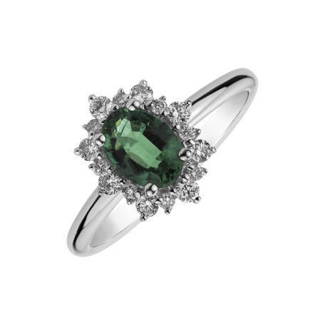 Diamond ring with Emerald Secret Glow