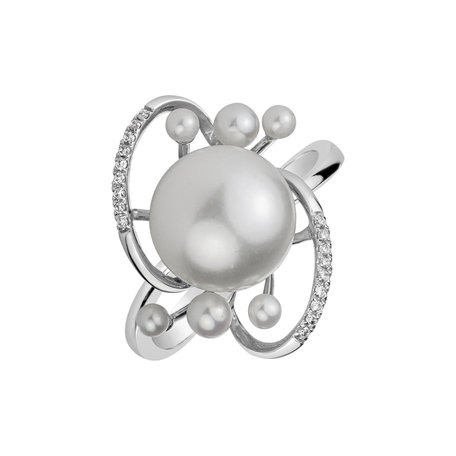 Diamond ring with Pearl Nymph Treasure