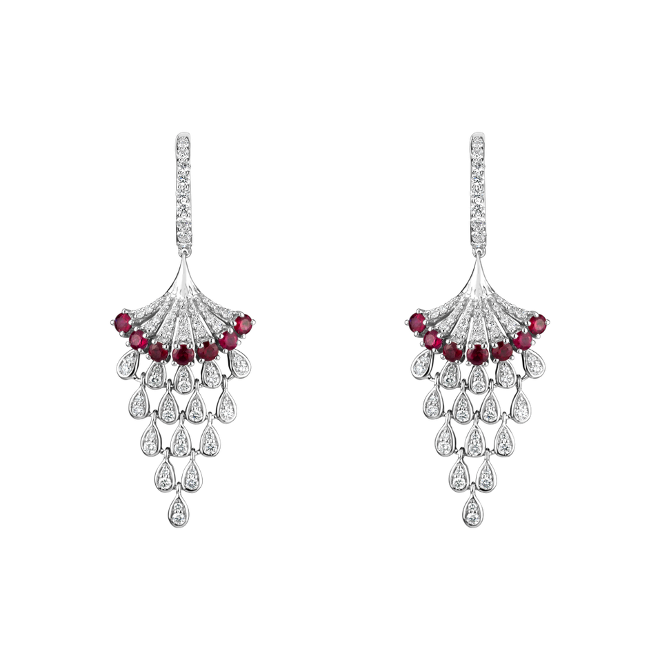 Diamond earrings and Ruby Royal Mesh