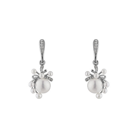 Diamond earrings with Pearl Nymph Beauty
