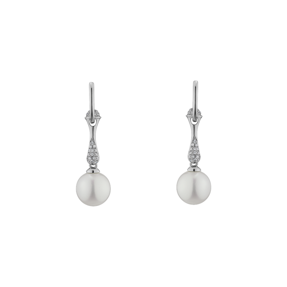 Diamond earrings with Pearl Island in the Sun