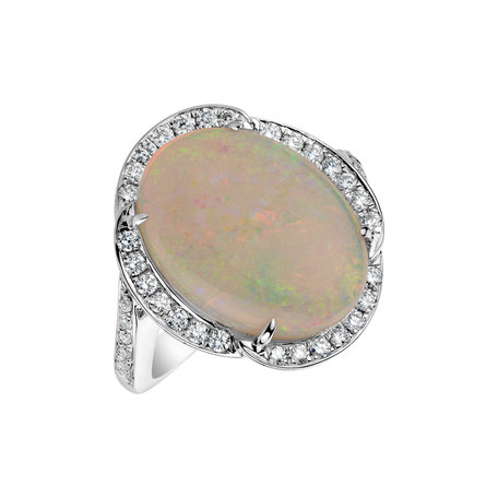 Diamond ring with Opal Déterminé