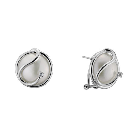 Diamond earrings with Pearl Nebula Pearl