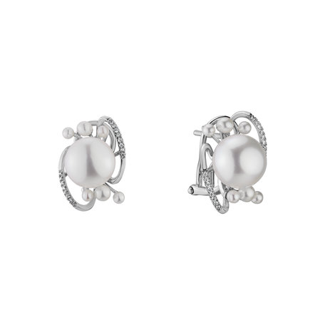 Diamond earrings with Pearl White Desire