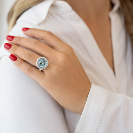 Diamond ring with Aquamarine Chandler
