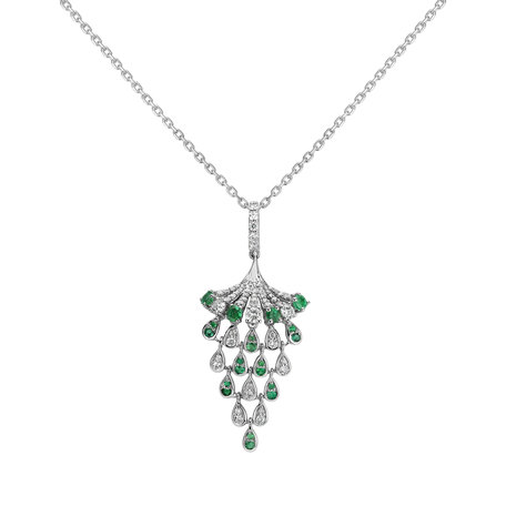 Diamond pendant with Emerald Royal Mesh