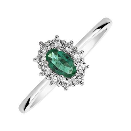 Diamond ring with Emerald Princess