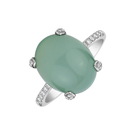 Diamond ring with Chalcedony Niche