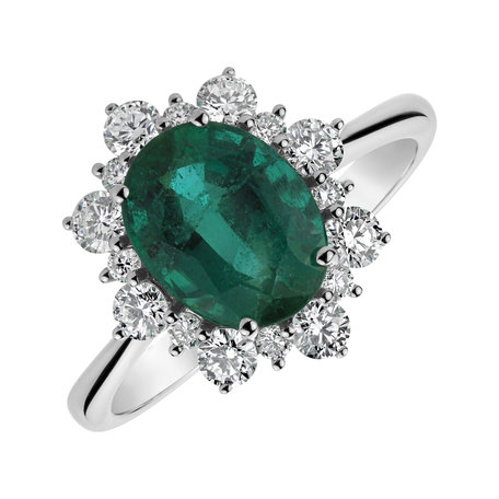 Diamond ring with Emerald Princess