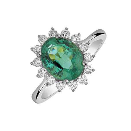 Diamond ring with Emerald Princess Sparkle