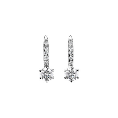 Diamond earrings Sparkless