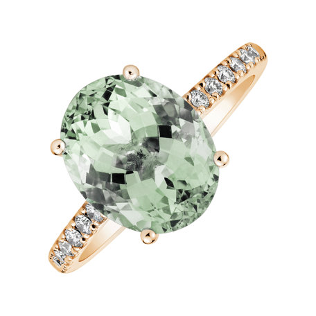 Diamond ring with Amethyst Green Playful Glamour