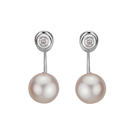 Diamond earrings with Pearl Beauty Qeen