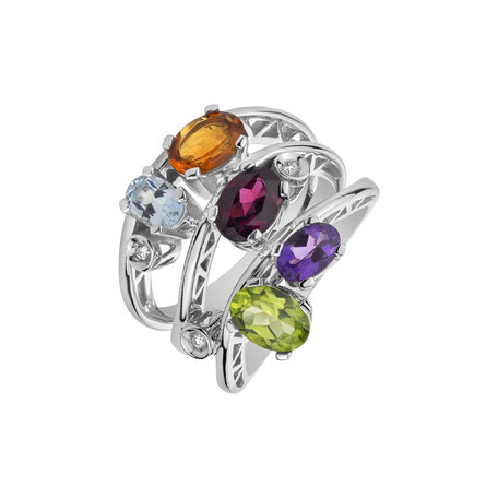 Diamond ring and gemstones Magic World