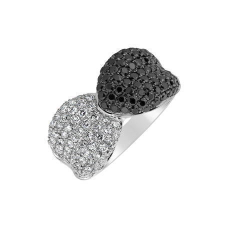 Ring with black and white diamonds Midnight Fall