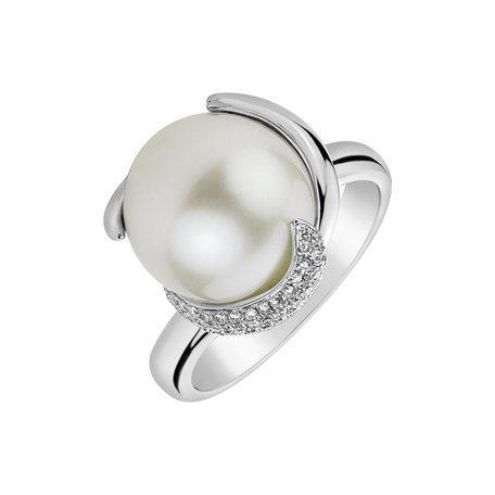 Diamond ring with Pearl Miraculous Shore