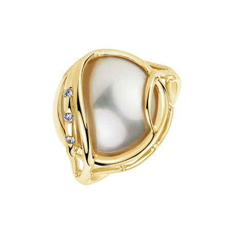 Diamond ring with Pearl Magnificent Pearl