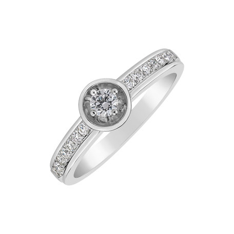 Diamond ring Lullaby of Luxury