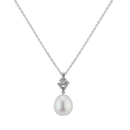 Diamond pendant with Pearl Admete