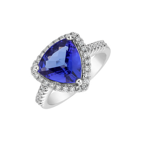 Diamond ring with Tanzanite Posh Lady