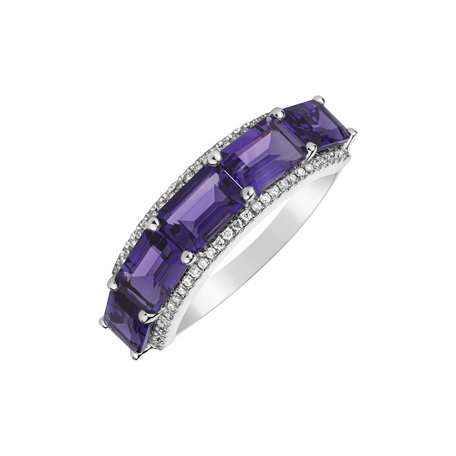 Diamond ring and Amethyst Féroce