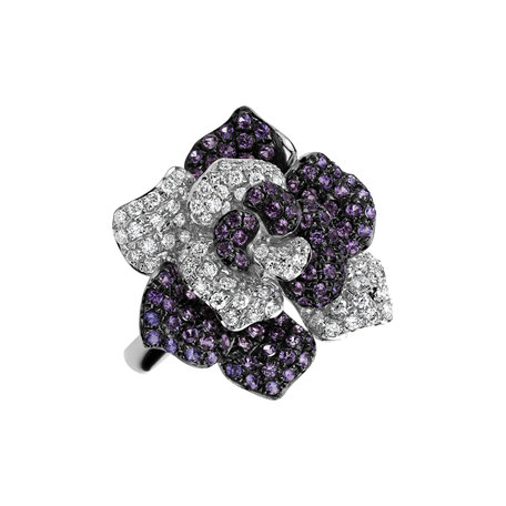 Diamond ring with Sapphire Heavenly Magnolia