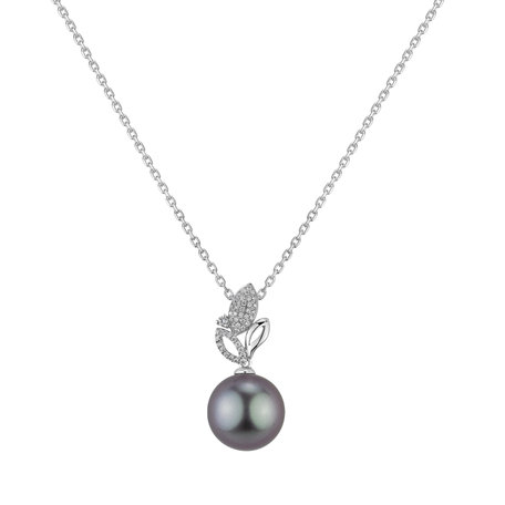 Diamond pendant with Pearl Taniareia