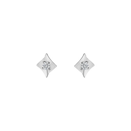 Diamond earrings Significance