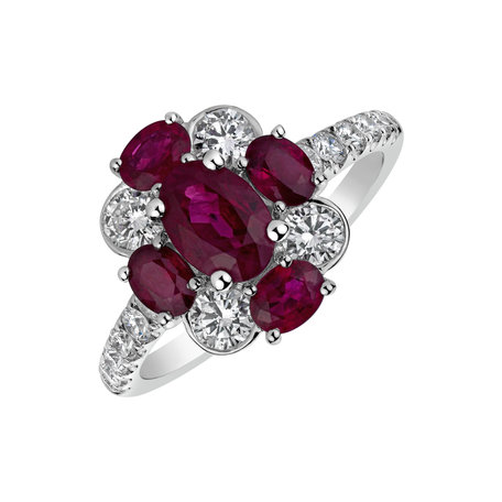 Diamond ring with Ruby Elaze