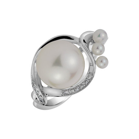 Diamond ring with Pearl Princess Pearl