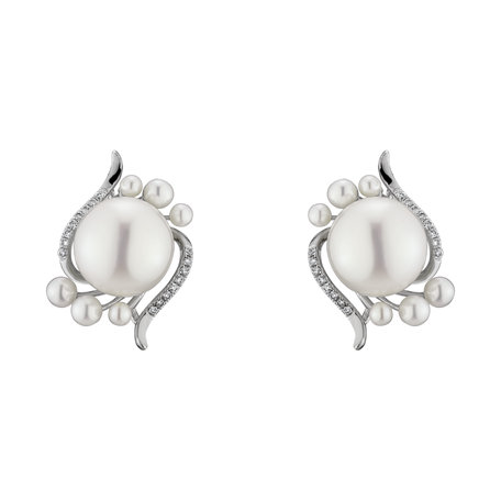 Diamond earrings with Pearl Tear of Mermaid