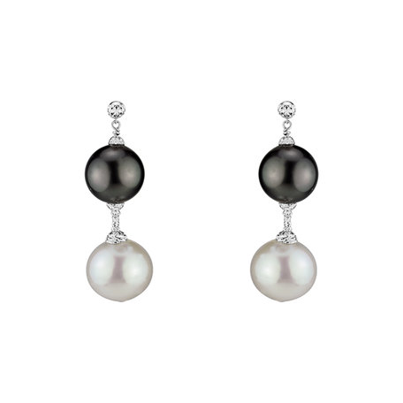 Earrings with Pearl Dionysia