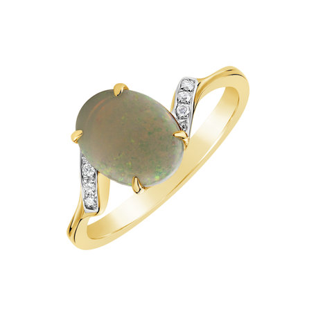 Diamond ring with Opal Anoushka