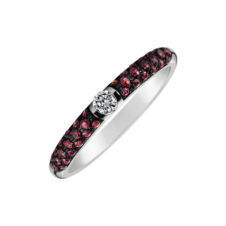 Diamond ring with Ruby Nanlisa