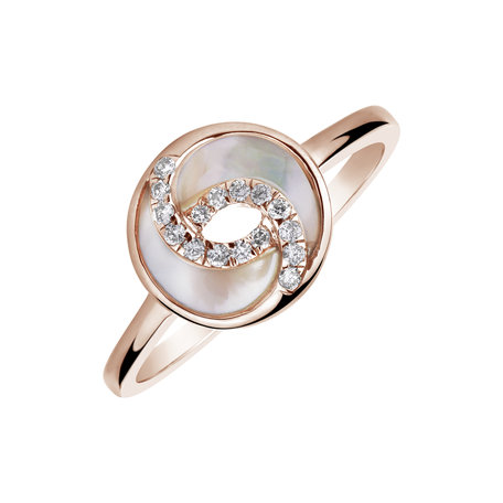 Diamond ring with Mother of Pearl Cupid World