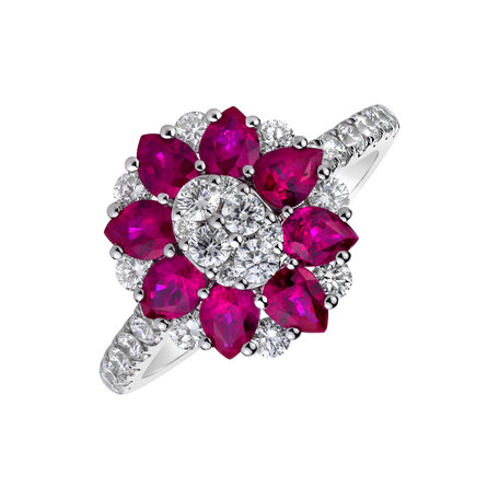 Diamond ring with Ruby Eliana