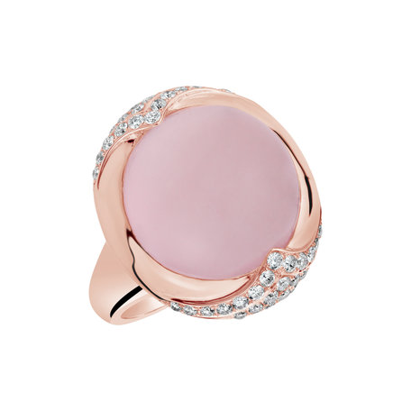 Diamond ring with Rose Quartz Wistful Place