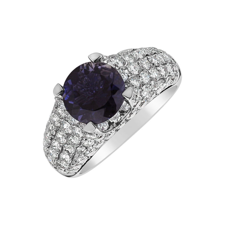 Ring with Iolite and diamonds Glamorous Ladyship