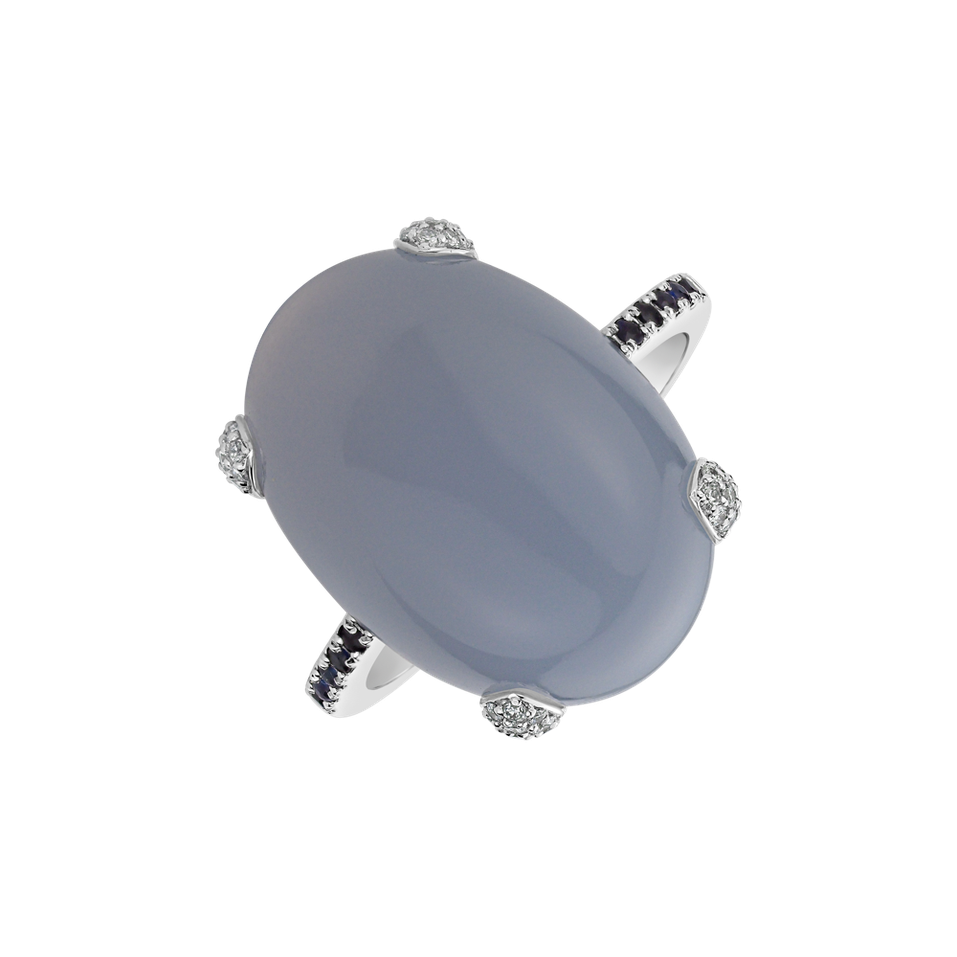 Diamond ring with Chalcedony and Sapphire Niche