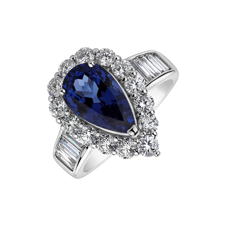 Diamond ring with Tanzanite Cardinal