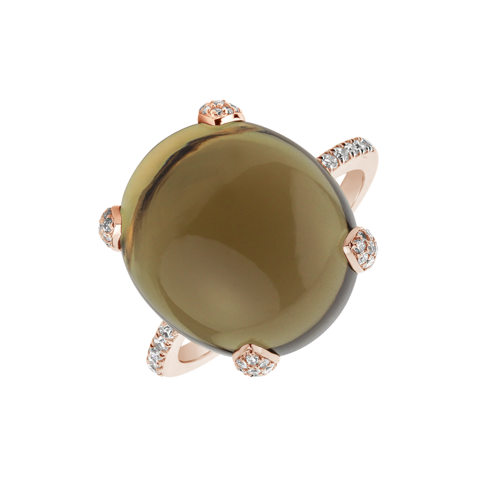 Diamond ring with Quartz Niche