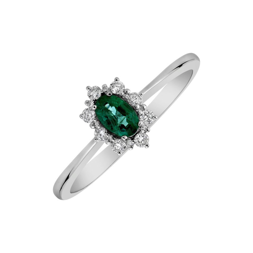 Diamond ring with Emerald Trixie Princess