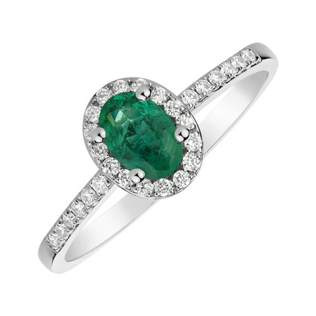 Diamond ring with Emerald Princess