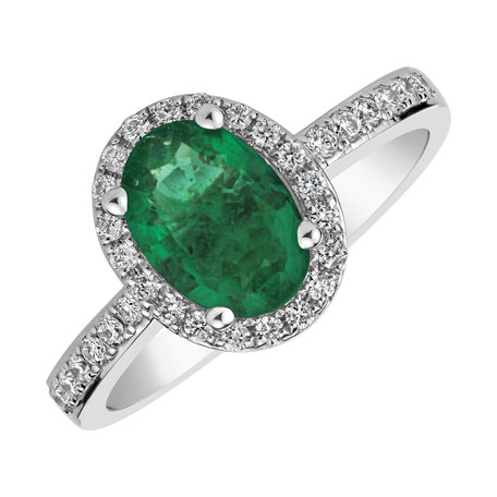 Diamond ring with Emerald Princess