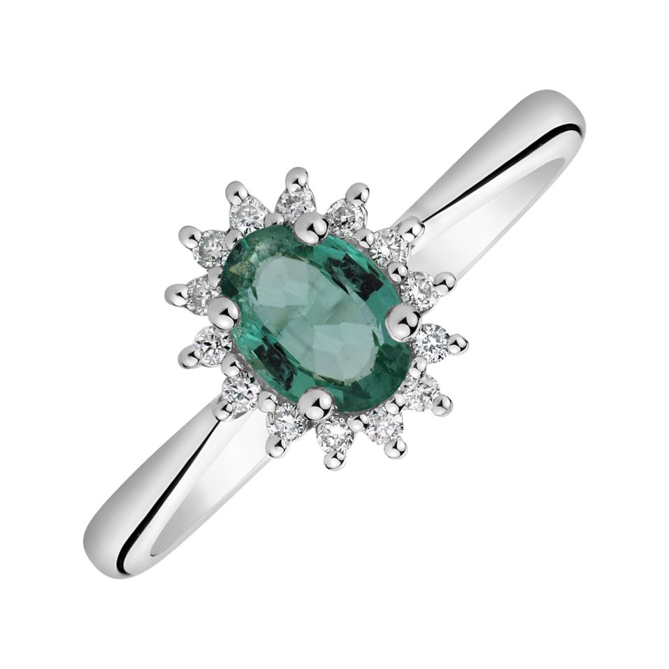 Diamond ring with Emerald Princess