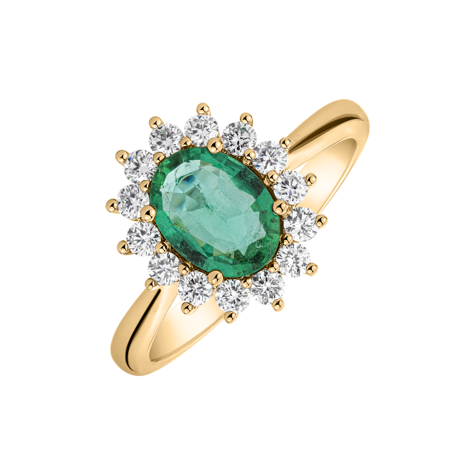 Diamond ring with Emerald Princess Sparkle