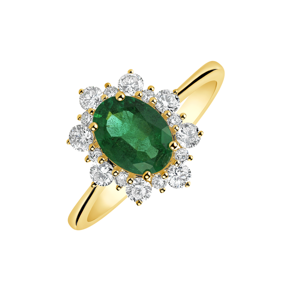 Diamond ring with Emerald Trixie Princess