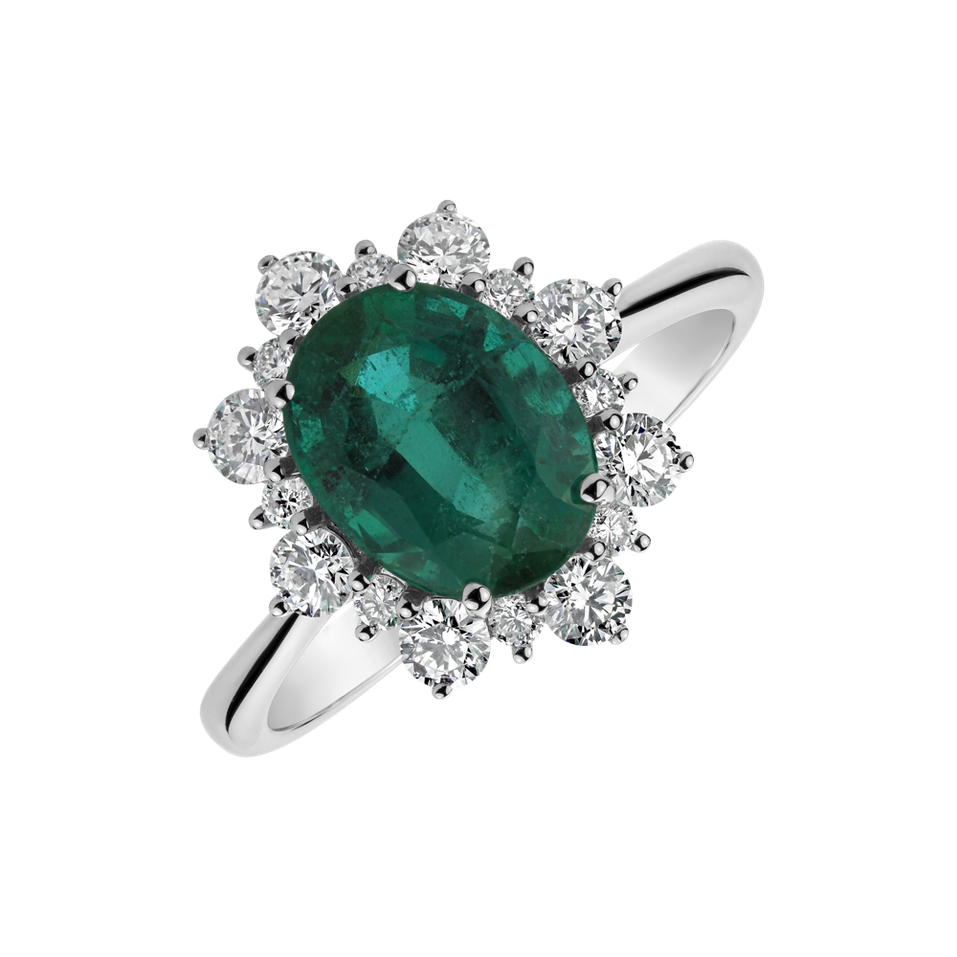 Diamond ring with Emerald Trixie Princess