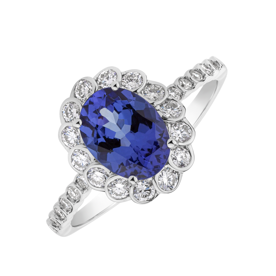 Diamond ring with Tanzanite Glamour Princess